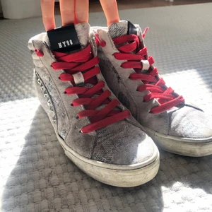 Sneakers  - Coola, nästintill oanvända, sneakers från Steve Madden