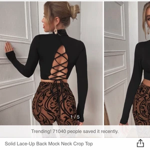 Tröja - Köpt på shein och är använd en gång. Kan ta egna bilder.