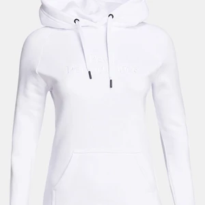 Peak performance hoodie  - Vit hoodie använd en gång pga för kort i ärmarna för mig. nypris 1100kr, mitt pris 700kr