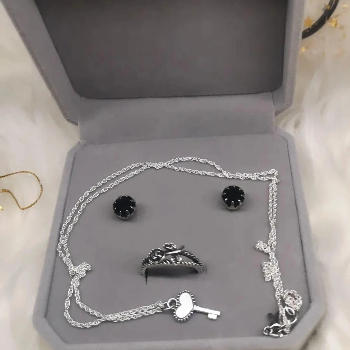 Enkel ✨smycken komplett 