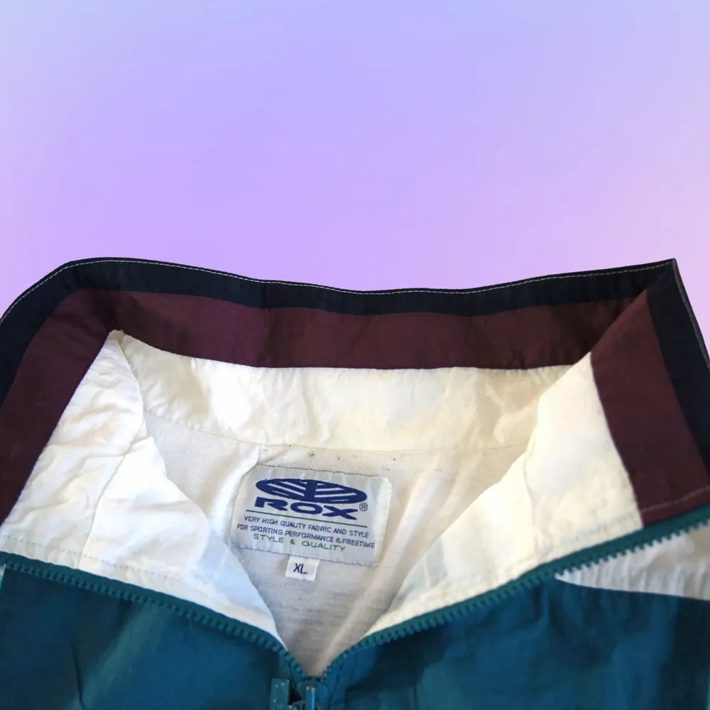 Vintage Rox Track-Jacket. Size: XL. Bra vintage-skick.. Hoodies.