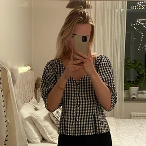 Snygg blus - Säljer min snygga blus som tyvärr inte kommer till användning🥰