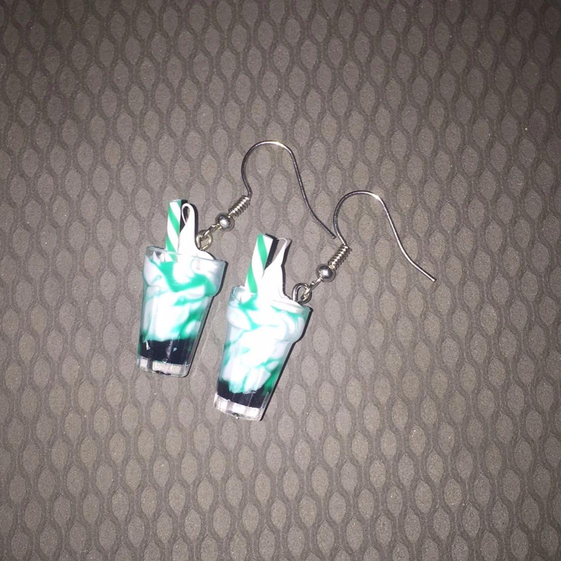 Milkshake Örhängen - 90