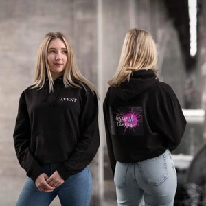 Hoodies från mitt UF företag - Hoodies från mitt UF företag där 20% av vår vinst går till Cancerfonden, finns obegränsat antal i alla storlekar, köp här eller på vår instagram @avent_uf