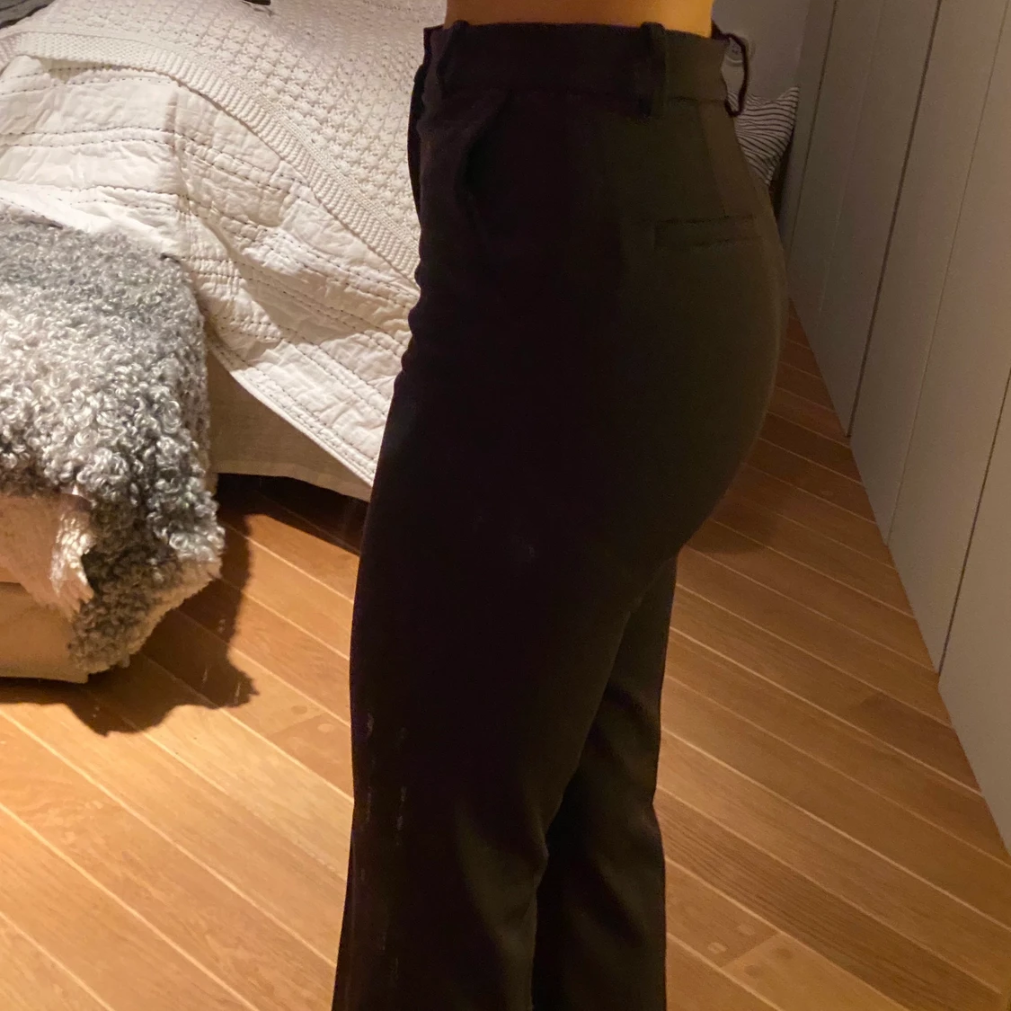 Bruna byxor från Lindex  - 90