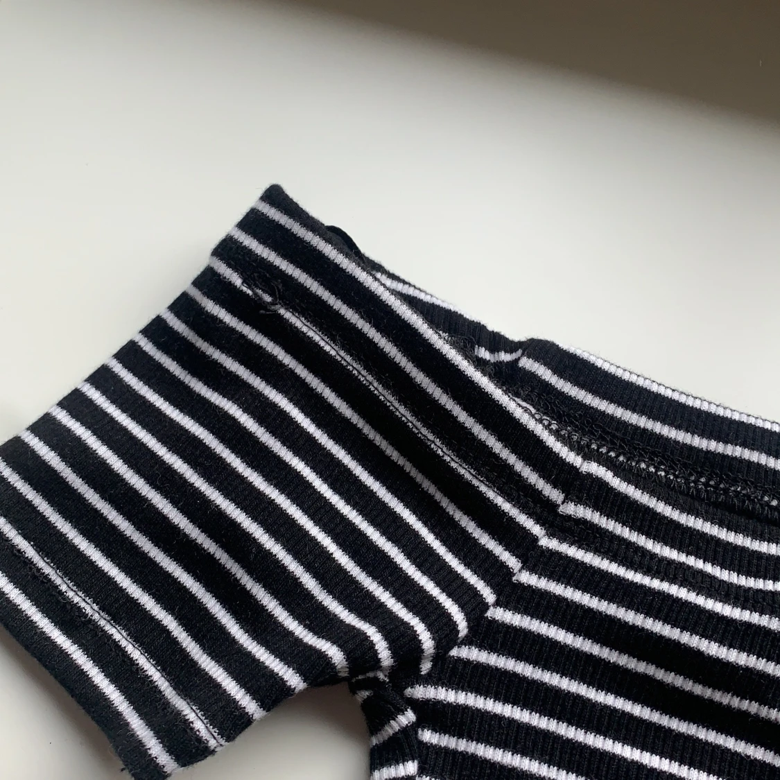 Off shoulder tröja - 90