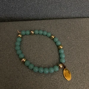 Smycken  - Du väljer pärlor och färg 