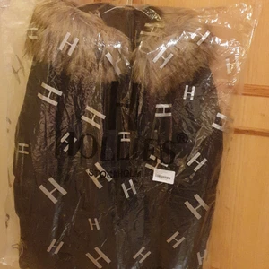 Hollis Livingo Long Jacket Svart EU 36 - Color: Svart Size: EU 36 fel fri använt bara några gånger. 