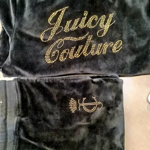 Juicy couture XS  - Anvend svart set.    Storlek 15 16 år xs