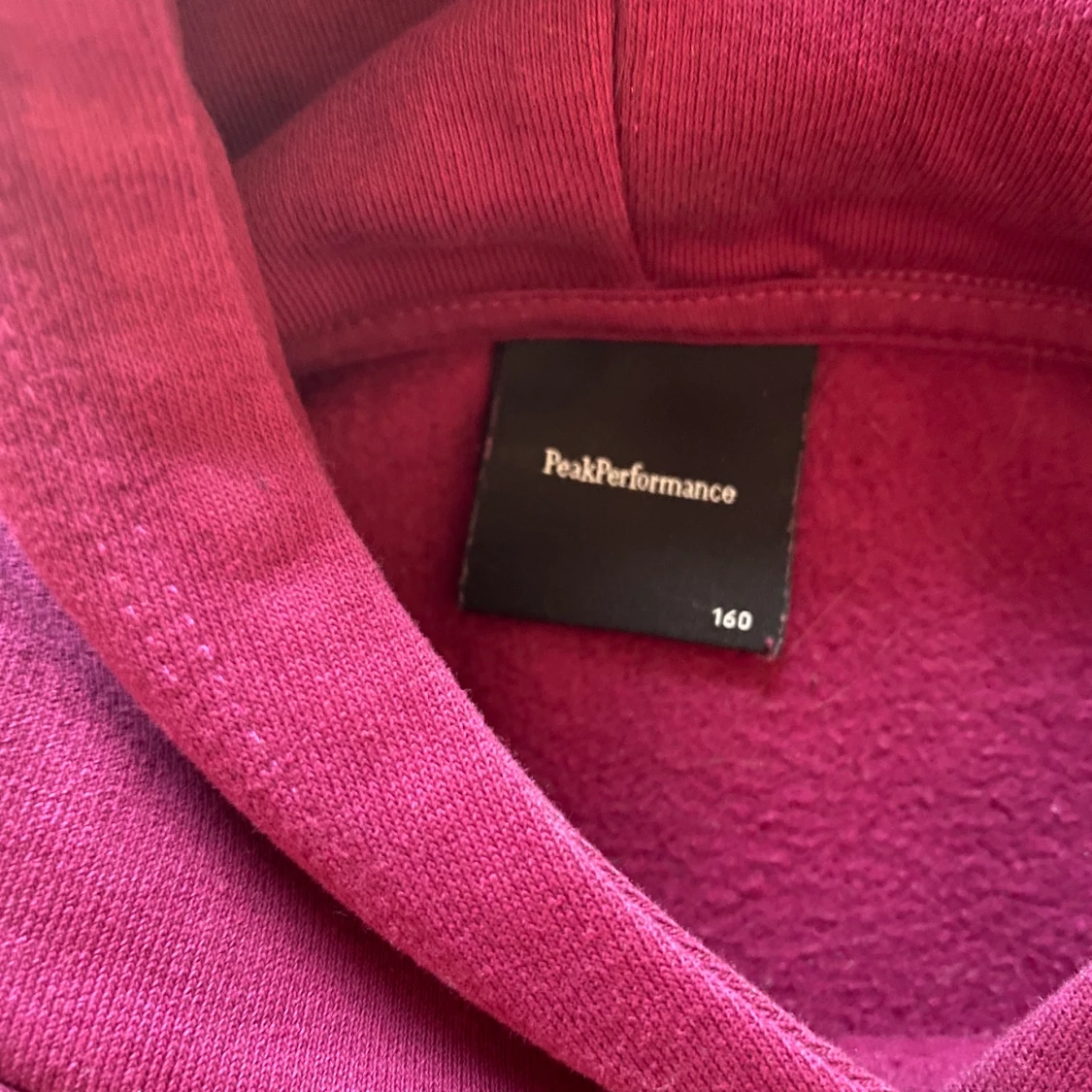 Peak performance hoodie - 90