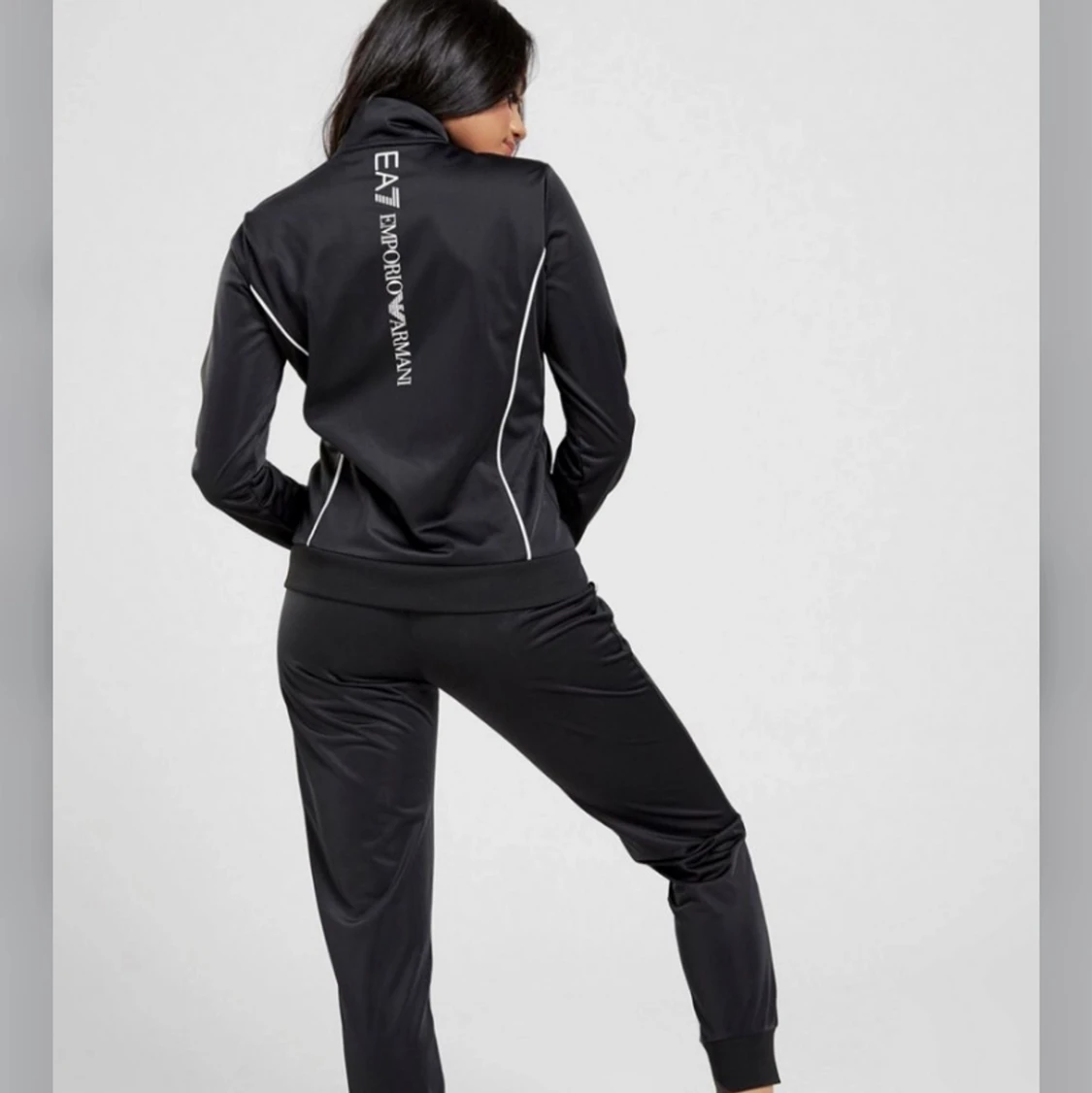 Armani ea7 dress/tracksuit i storlek S - 90