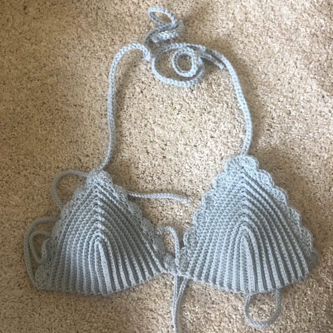 Intressekoll, virkad bikini