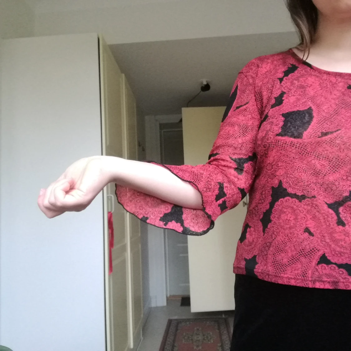 Svartröd topp från Humana - 90