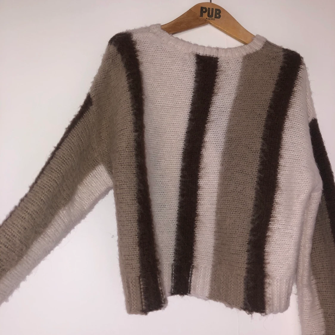 Cool tröja från NAKD  - 90