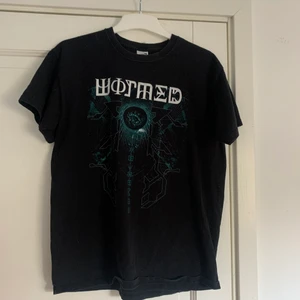 Okänt märke  - Tröja med ökänt märke