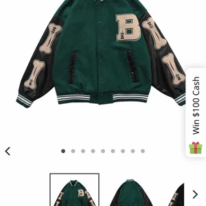 Jacka - Säljer denna oversised  jacka som är väldigt populär nu, vill bli av med den då den tar plats. ( Den är i nyskick då jag alldrig andvänt den) (köpte den även för 700kr + frakt)