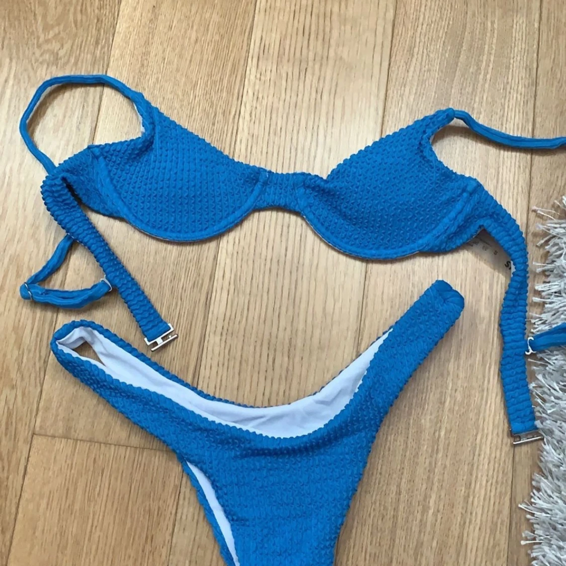 Blå bikini