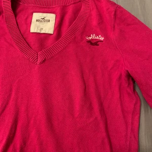 Rosa Hollister tröja - Rosa Hollister tröja storlek XS. 100kr eller bud