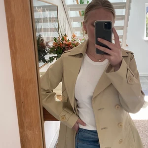 Kappa - Snygg kappa från Inwear, strl medium, väldigt fint skick.