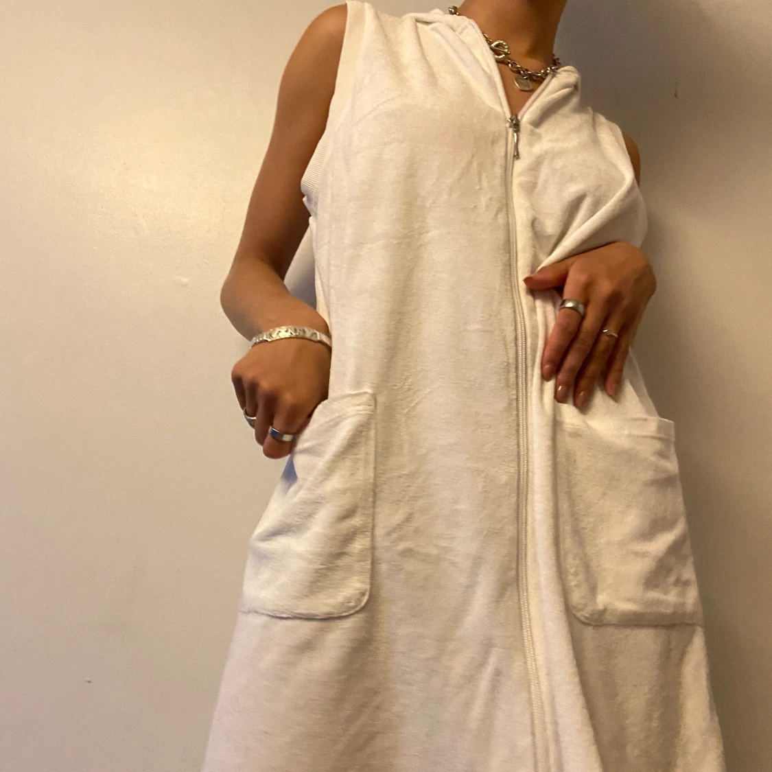 Vit frotté klänning