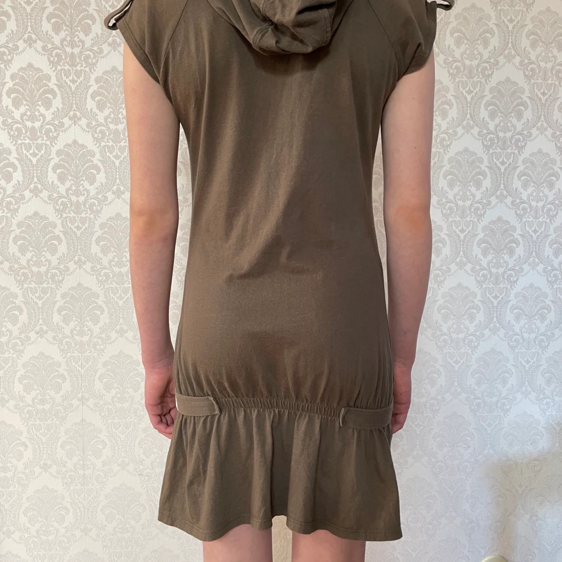 Klänning st M (känns som st xs-s)  - 90