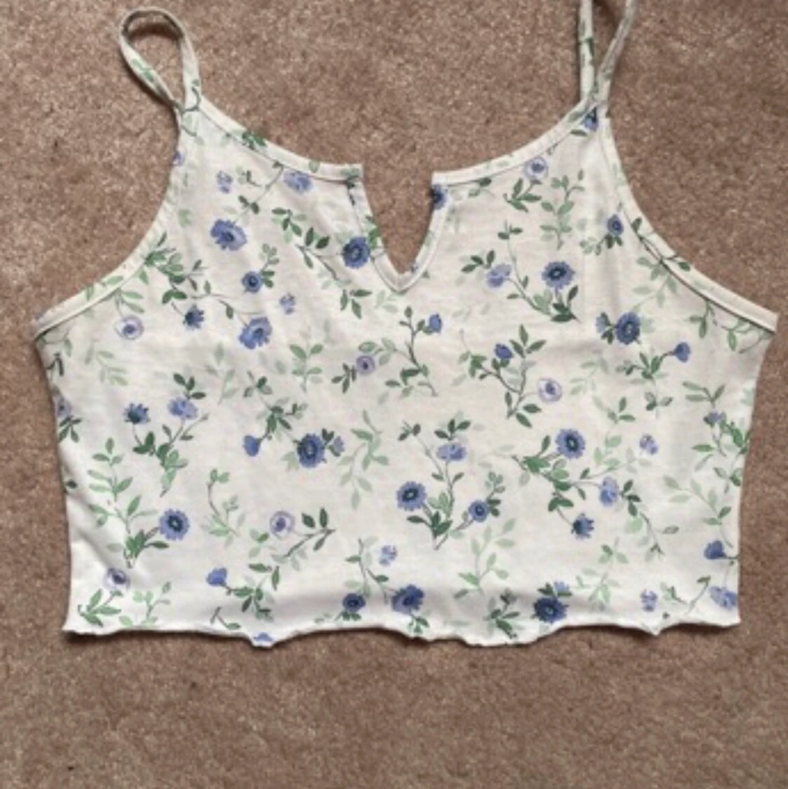 blommig topp  - 91
