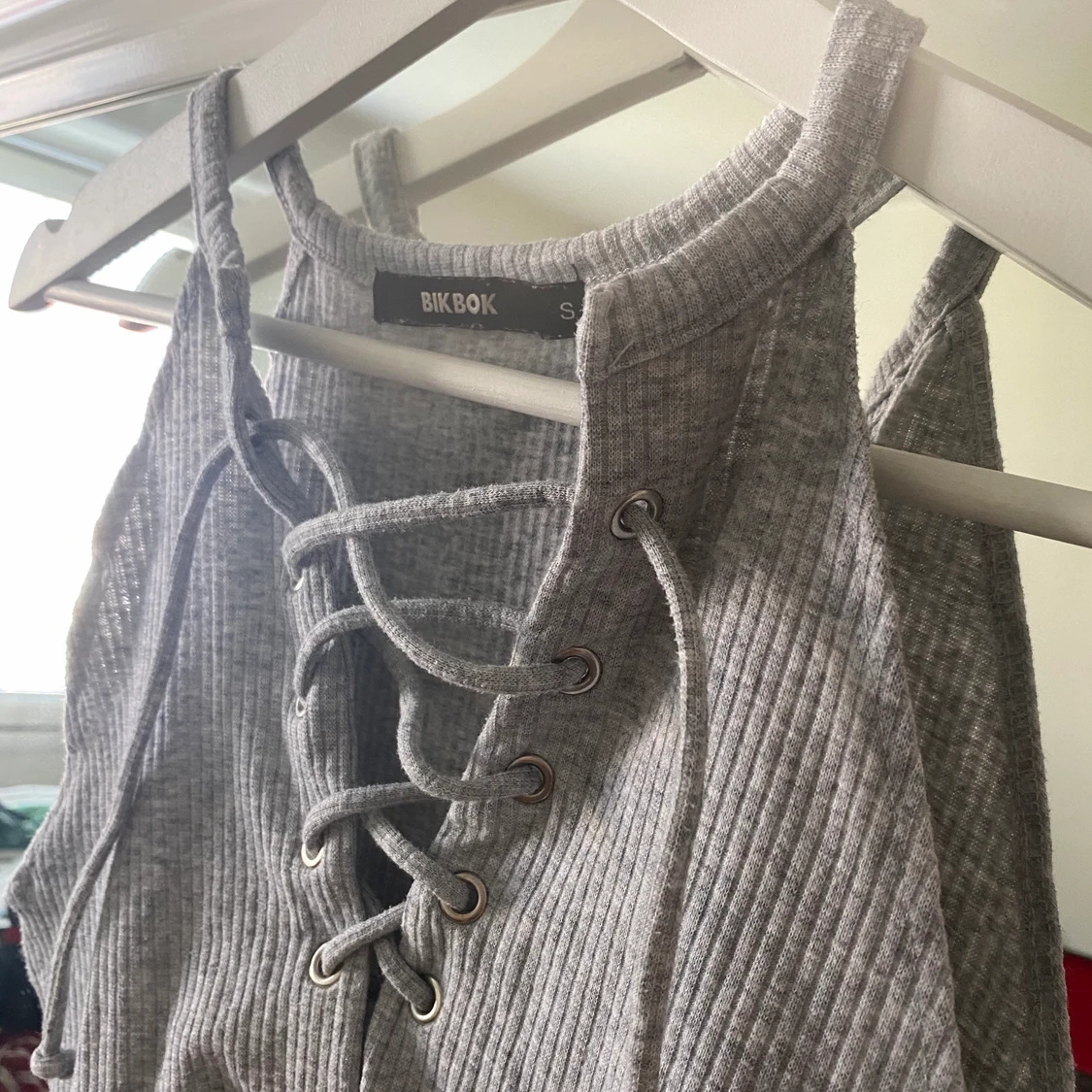 Bikbok grå halter topp  - 91