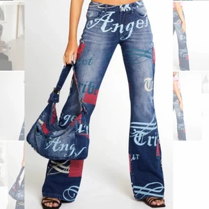 Jaded London jeans  - säljer dom här as balla jeansen från Jaded London, lågmidjade, strl W26, knappt använda så jättefint skick 🍇