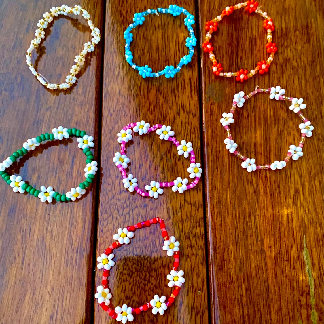 Handgjorda pärlarmband/halsband