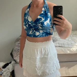 Zara topp - Söt zara topp köp men tyckte inte riktigt den passa mig💓💗💗