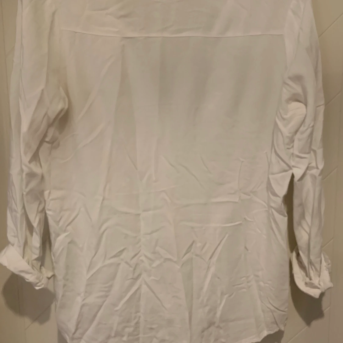 Vit skjorta från H&M - 91