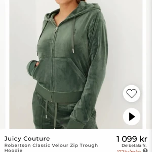 Söker endast!!!  - Jag söker något av dessa plagg😊 Max pris för byxorna 800kr och för koftorna 450kr. Jag vill helst mötas upp nära Stockholm ( jag bor ganska långt bort från Stockholm ) men jag kan åka dit nån gång det är ingen stress🤪storlek S i koftorna och xs/xxs i byxorna🥰 tar bara Swish när vi möts upp!!