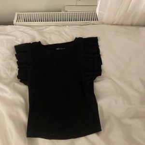 Zara tröja  - Topp från zara som inte kommit till användning!