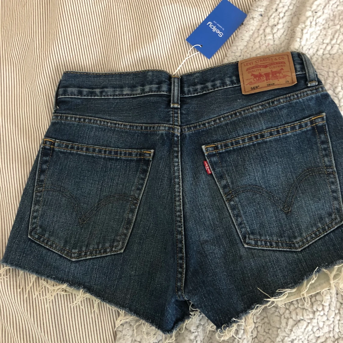 Levis shorts - 90