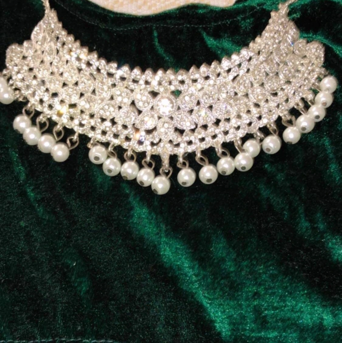 Beautiful Big White Stone Set 