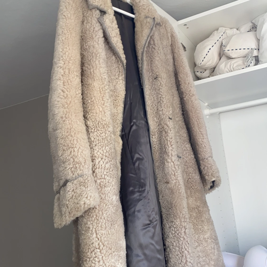 Fluffig rock från mea - 90