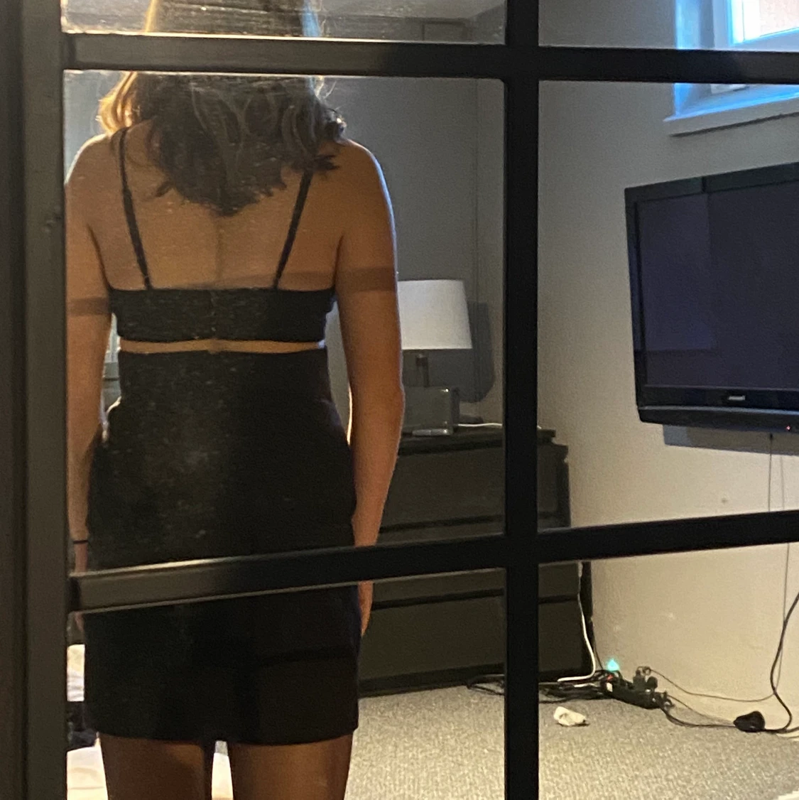 Klänning med cut out - 90