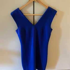 Blå klänning  - Storlek s, fin blå färg 