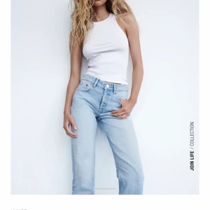 Zara jeans - Ett par jeans som är helt oanvända. De är i storlek 38. Säljer på grund av att de är lite för stora på mig
