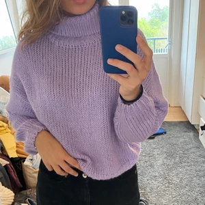 Stickad tröja stl M - Super skön stickad tröja från hm, använd fåtal gånger 