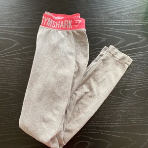 GYMSHARK FLEX LEGGINGS - storlek S, nypris 450kr, i gott skick