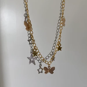 Kedjehalsband  - Säljer dessa två modeller på kedjehalsband, 45kr styck (gratis frakt) 💕