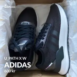 Säljer helt nya Adidas U_path X.   Storlek: 37 1/2 Färg: Svart
