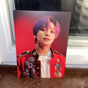 nct haechan postcard  - nct haechan postcard från deras PUNCH album! kan mötas upp i stockholm och frakta (köparen står för frakten) TAR BARA SWISH!! vi har flera olika pälsdjur i hemmet men  vi tvättar alltid sakerna innan de skickas <3
