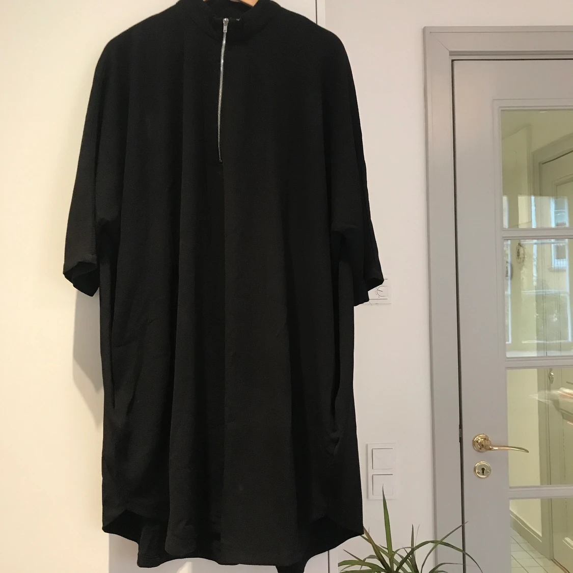 Monki Svart klänning - 90