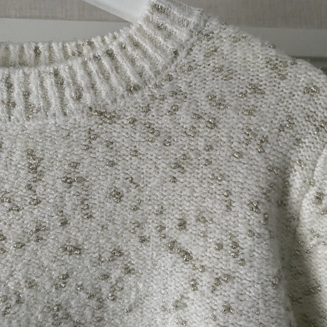 Stickad tröja från Mango  - 90