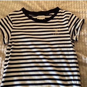 Randig Tröja  - Randig tröja från Lindex, helt oanvänd!! Säljer för 20kr