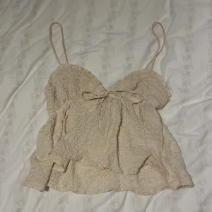 Zara topp - Sött linne från zara