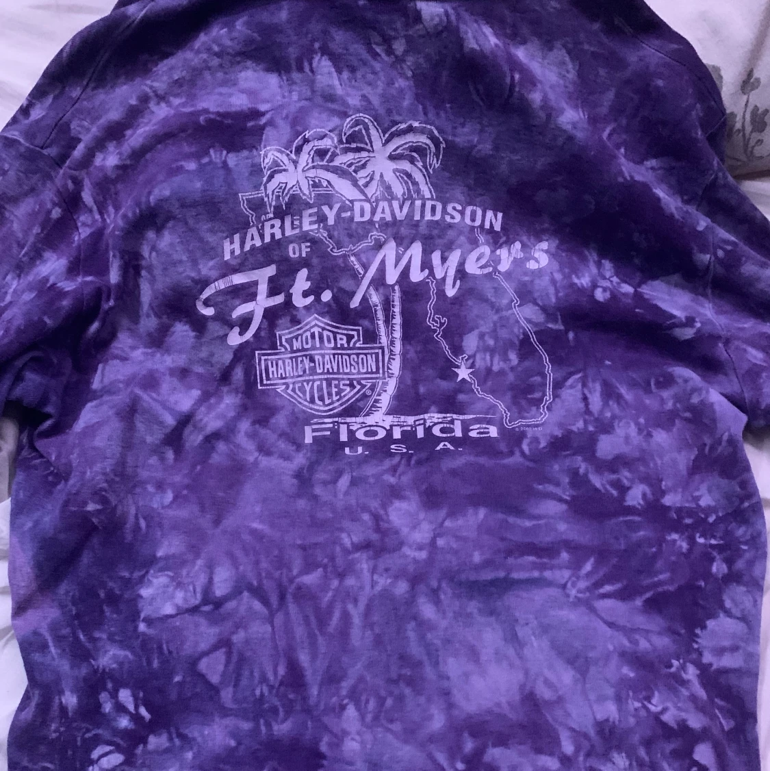 En långärmad harley davidson tröja - 90