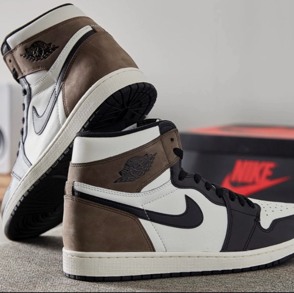 Jordans 1 mocha - 90